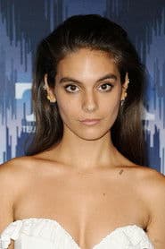 Caitlin Stasey photo 6