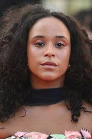 Mari Oliveira photo 3