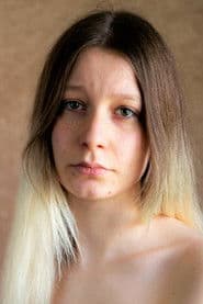 Flore Pensaert photo 2