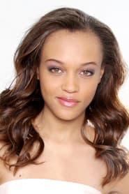 Reign Edwards photo 3