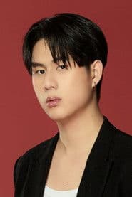 Thanawin Pholcharoenrat photo 5