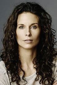 Holly Dignard photo 2