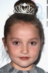 Anya McKenna-Bruce photo 2