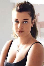 Alexia Chardard photo 3