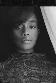 Tiffany Tenille photo 5