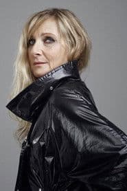Lesley Sharp photo 3
