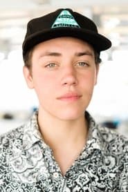 Ethan Cutkosky photo 2