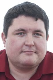 Tyler MacIntyre photo 1