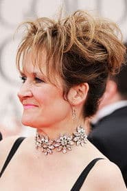 Lorraine Ashbourne photo 3