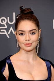 Auliʻi Cravalho photo 8