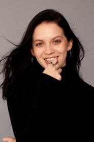 Ana Valeria Becerril photo 2