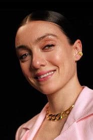 Merve Dizdar photo 2