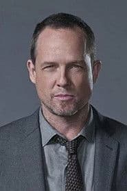 Dean Winters photo 2
