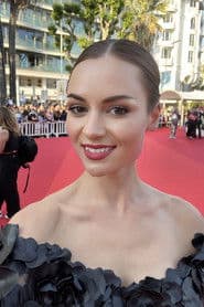 Hanna Oldenburg photo 3