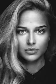 Stephanie Nur photo 4