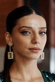 Angela Sarafyan photo 8