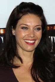 Alaina Huffman photo 4