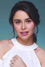 Yassi Pressman photo 2