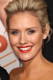 Nicky Whelan photo 7