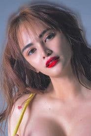 Amanda Avecilla photo 2