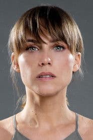 Aura Garrido photo 5