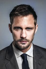 Alexander Skarsgård photo 10