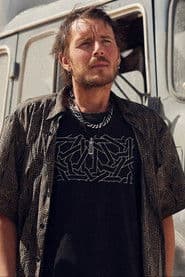 Joshua Liam Henderson photo 2