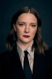 Morfydd Clark photo 4