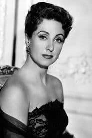 Danielle Darrieux photo 6