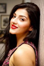 Mehreen Pirzada photo 3