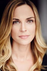 Kelly Sullivan photo 3