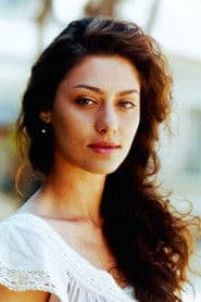 Maria Fernanda Cândido photo 3