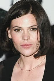 Clea DuVall photo 3