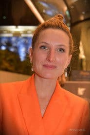 Julia Piaton photo 4