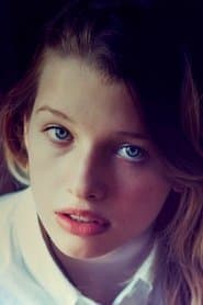 Ever Anderson photo 4