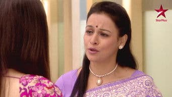 Suchitra Apologises to Durga For Her Misbehaviour