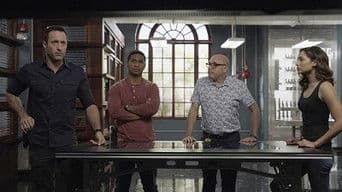 Pupuhi ka heʻe o kai uli (The Octopus of the Deep Spews Its Ink)