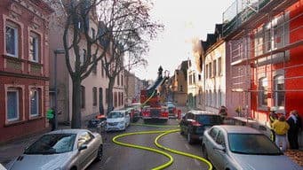 Baby locked in car | Fire in Bochum residential building