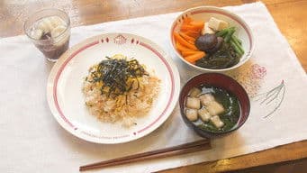 Jiyu Gakuen: Salmon Chirashi Zushi