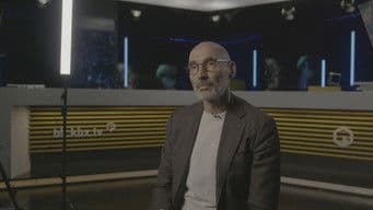 Truth fighters or conspiracy theorists?